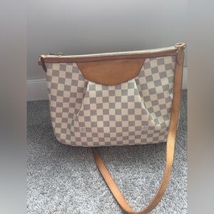 Vintage LV Siracusa MM